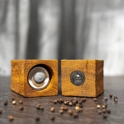 Rustic oak pepper and salt mill – with CrushGrind® grinder
