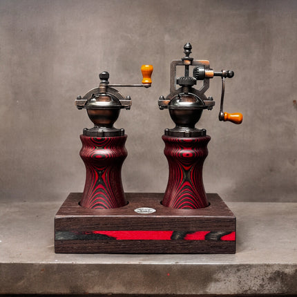 Salz- & Pfeffermühlen-Set mit SaRaiFo Camo Maser – Swissmade Design trifft Nachhaltigkeit